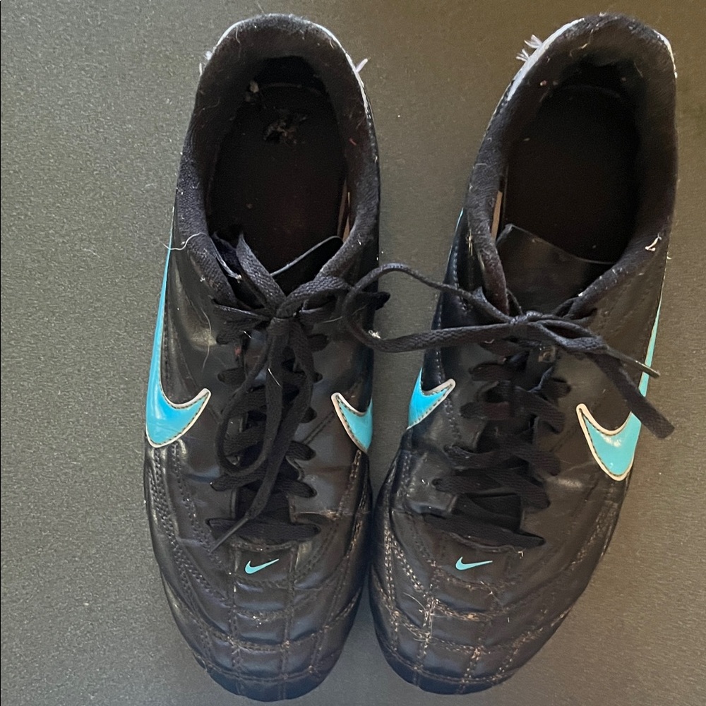 Nike Black and Turquoise Athletic Soccer Cleats